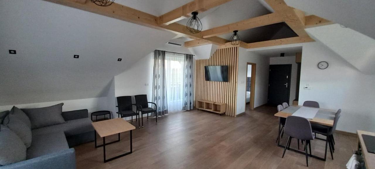 Apartament Wierchy Klikuszowa Exteriör bild